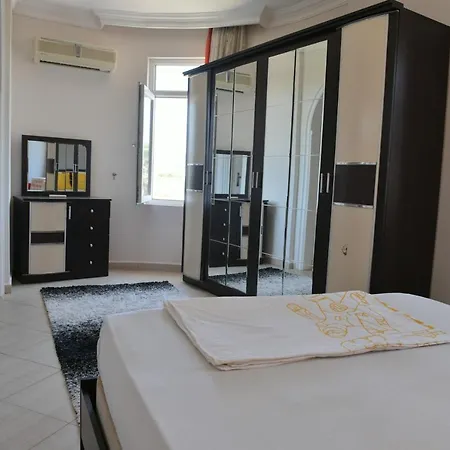 Aylinvillas Vila